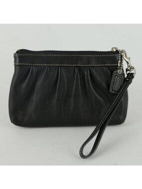 Coach Women's Black Leather Zip Closure Wristlet